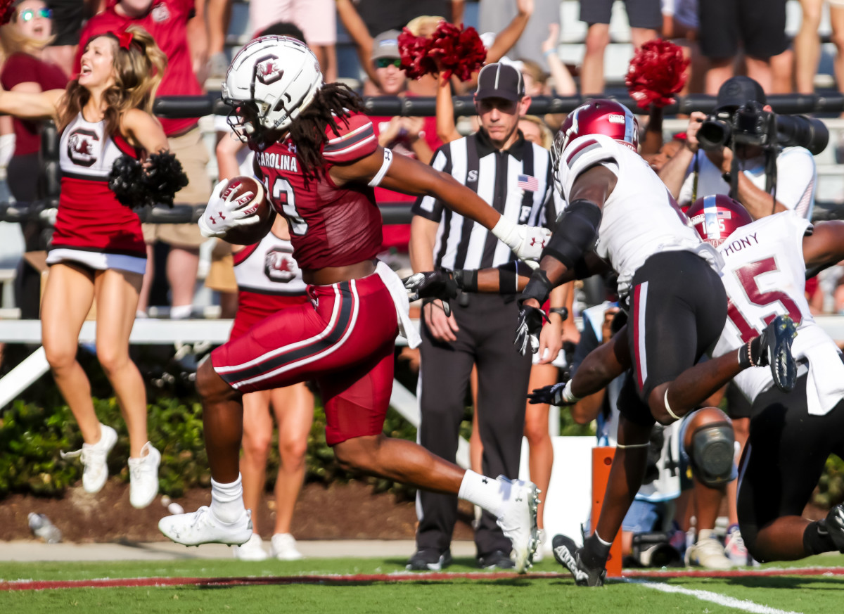 Georgia Tech tight end E.J. Jenkins
